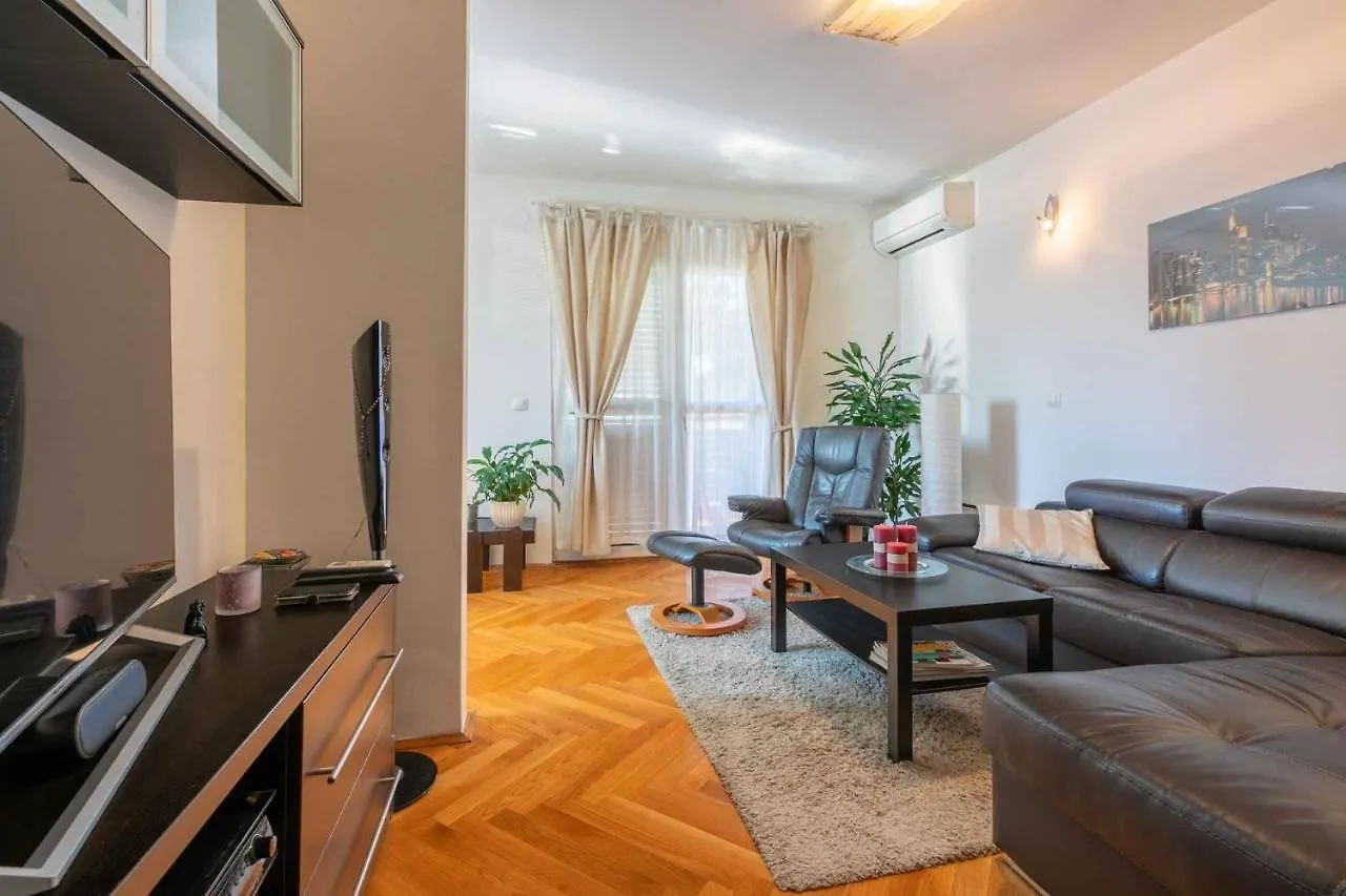 Apartment In Crikvenica 41684